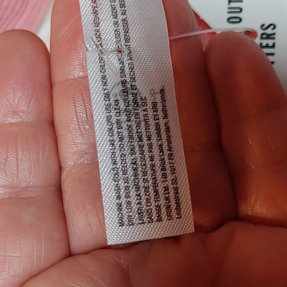 NWT Women's Pink Asymmetrical Middleon One Shoulder Crop Top Medium - Picture 4 of 10